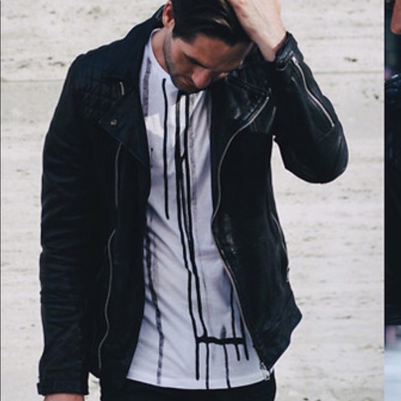 Zara Other - Drip of black Tee